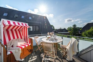Outdoor dining - Westwind - Zwischen Büsum und St.peter-ording mit Balkon, Parkplatz und Wlan (Norddeich)
