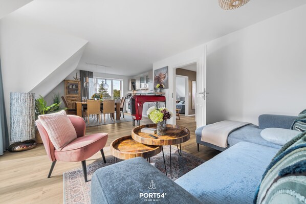 TV - Westwind - Zwischen Büsum und St.peter-ording mit Balkon, Parkplatz und Wlan (Norddeich)