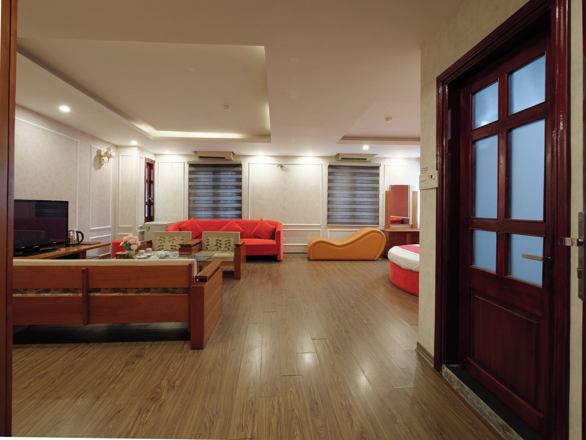 Luxury Double Room, City View | Terrace/patio