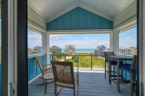 The Big Dill - Panoramic Ocean Views - Pool - Pickleball - Luxury Design Build