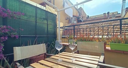 Delle Erbe The Nightlife