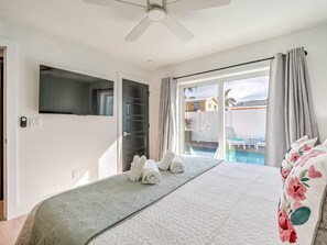 3 室のベッドルーム、デスク、アイロン / アイロン台、WiFi