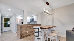 Uklassifisert bilde, 4 av 19, knapp