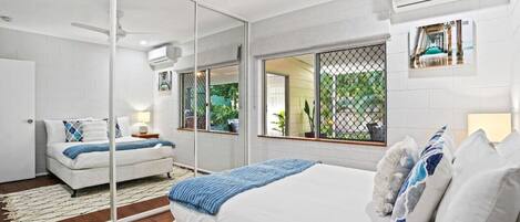 3 bedrooms, iron/ironing board, travel cot, free WiFi
