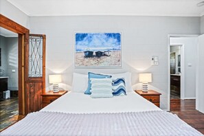 3 bedrooms, iron/ironing board, travel cot, free WiFi