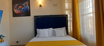 Lux Suites PK Ocean View Apartments