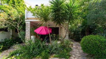 Departamento, 2 habitaciones, balcón, vista al jardín | Áreas de la propiedad