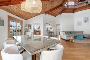 Interior - Belaire Bungalow | Private & Gated Beach Access | 5BR/4BA (Panama City Beach)