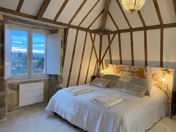 1 chambre, bureau, lit de bébé portatif, Wi-Fi