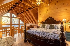 3 soveværelser, skrivebord, strygejern/strygebræt, gratis Wi-Fi