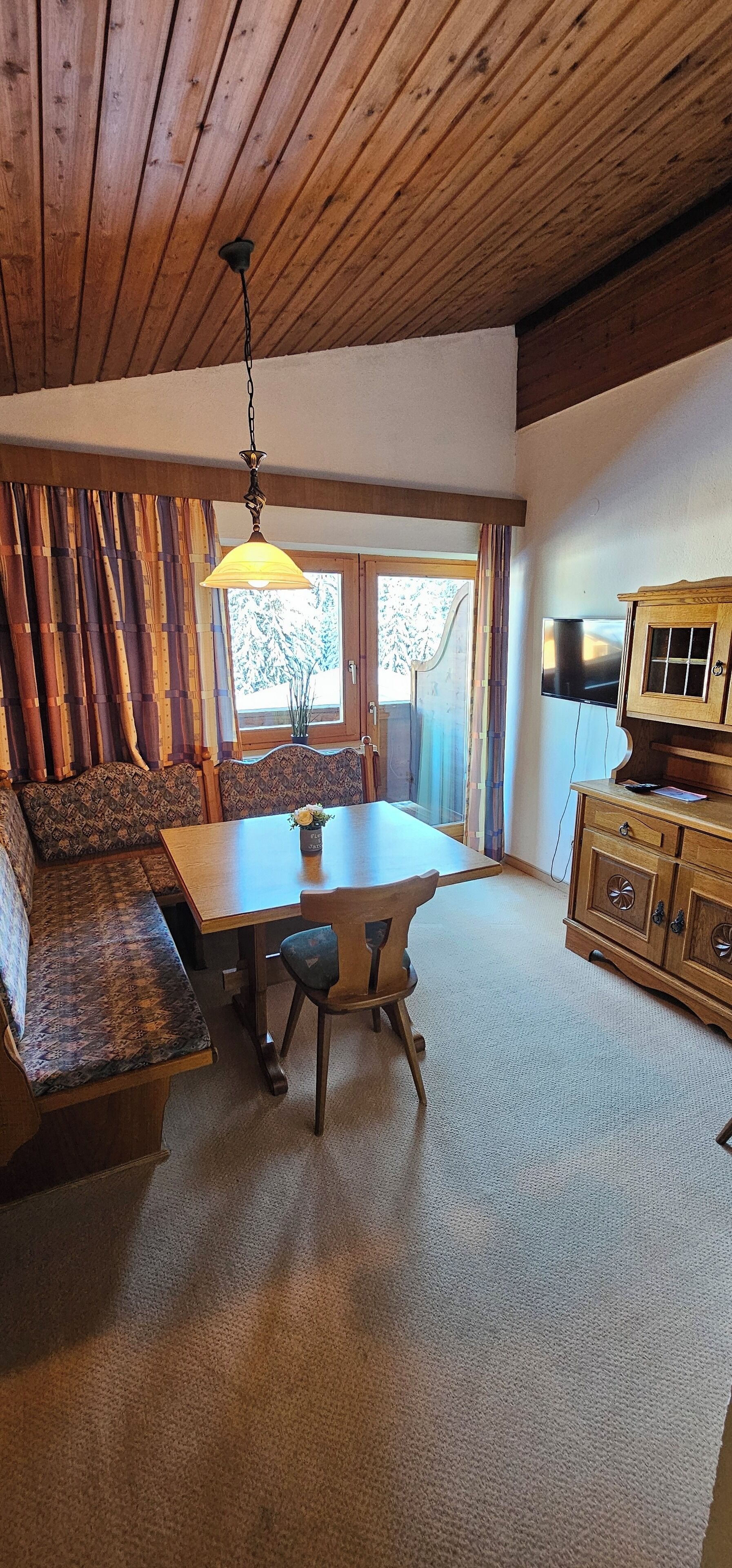 Appartement Classique, 2 chambres, vue montagne | Wi-Fi gratuit, draps fournis