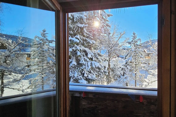 Basic Double Room, Balcony, Mountain View | Free WiFi, bed sheets