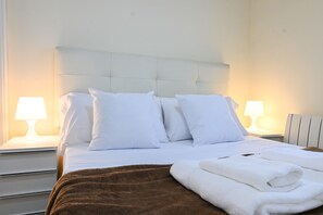 1 dormitorio, tabla de planchar con plancha, wifi gratis