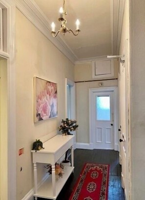Apartment | Interior - Large 5 Bedroom Flat in Marchmont, Edinburgh (Edinburgh)