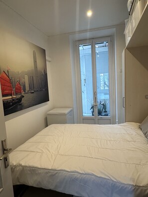2 habitaciones, tabla de planchar con plancha y wifi gratis