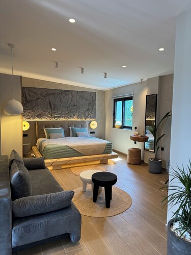 City Compass Luxury Suites (Faliraki)