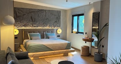 City Compass Luxury Suites (Faliraki)