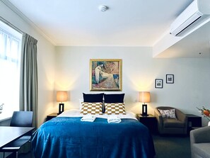 1 dormitori, wifi i roba de llit 