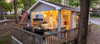 Winter Castaway- Hot Tub, Kayak, Boat Slip, Pet Friendly