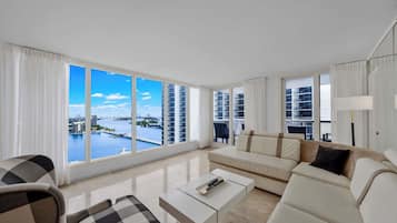 Televisión y oficina