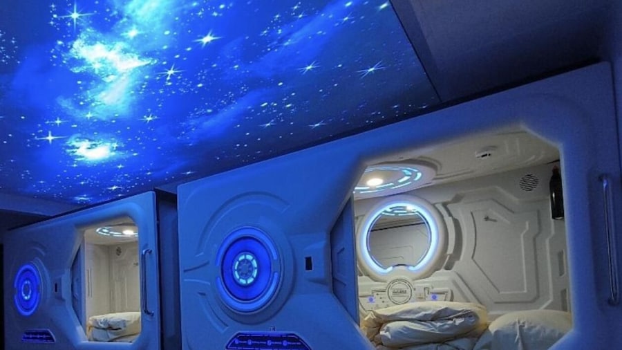 Just Hostel Capsules