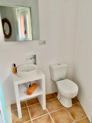 Hair dryer, towels, soap - Apartamento en Ibiza Illaplana, Entre Marina Botafoch y la Playa de Talamanca (Eivissa)
