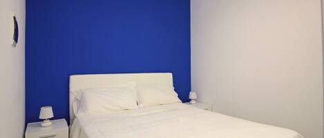 1 habitación y ropa de cama