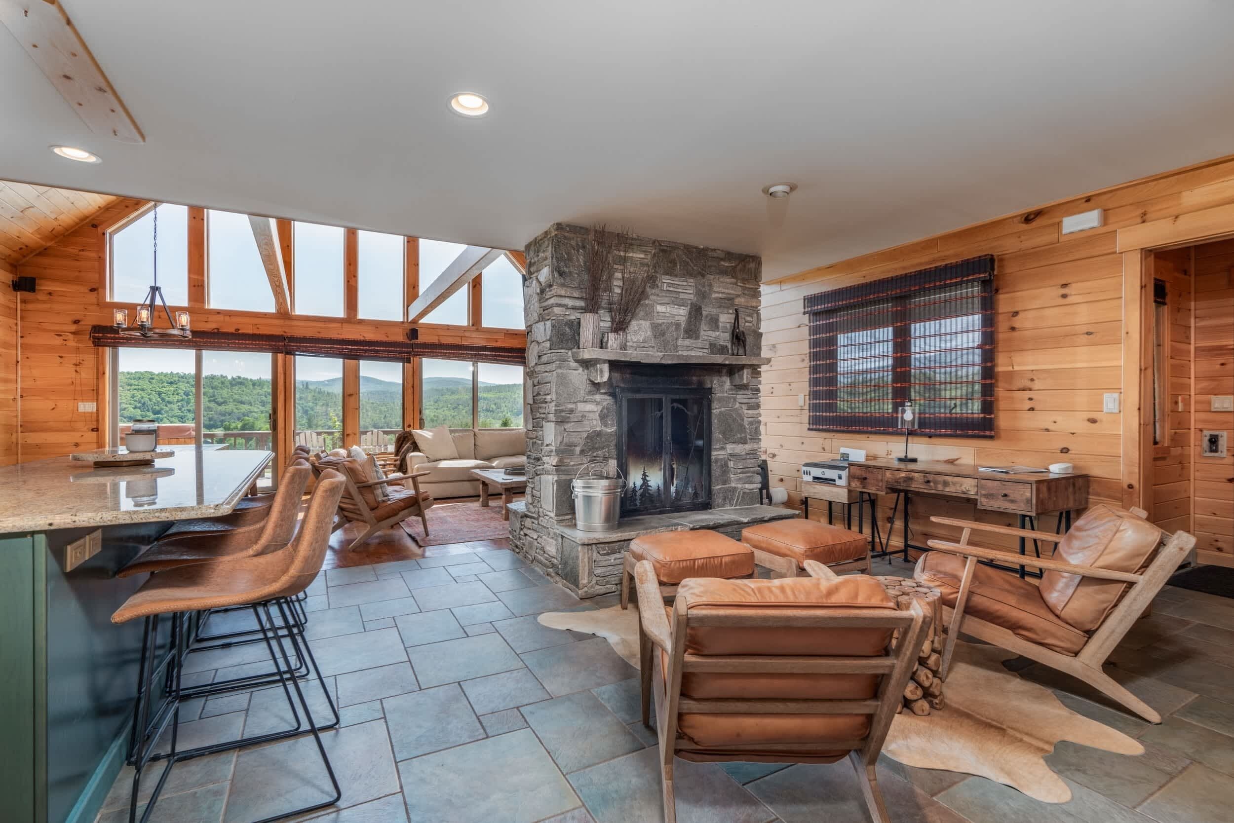 TV, fireplace, offices