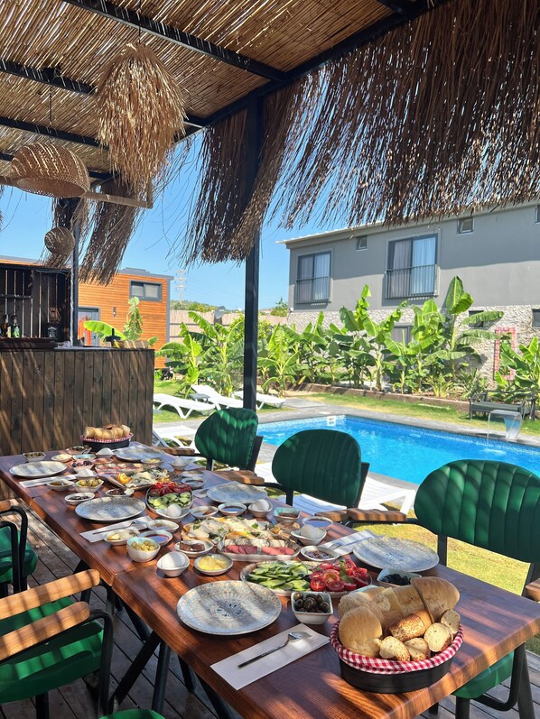 Desayuno a la carta incluido todos los días