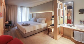 Minibar, desk, soundproofing, iron/ironing board - INNSiDE By Meliá Braga Centro (Braga)