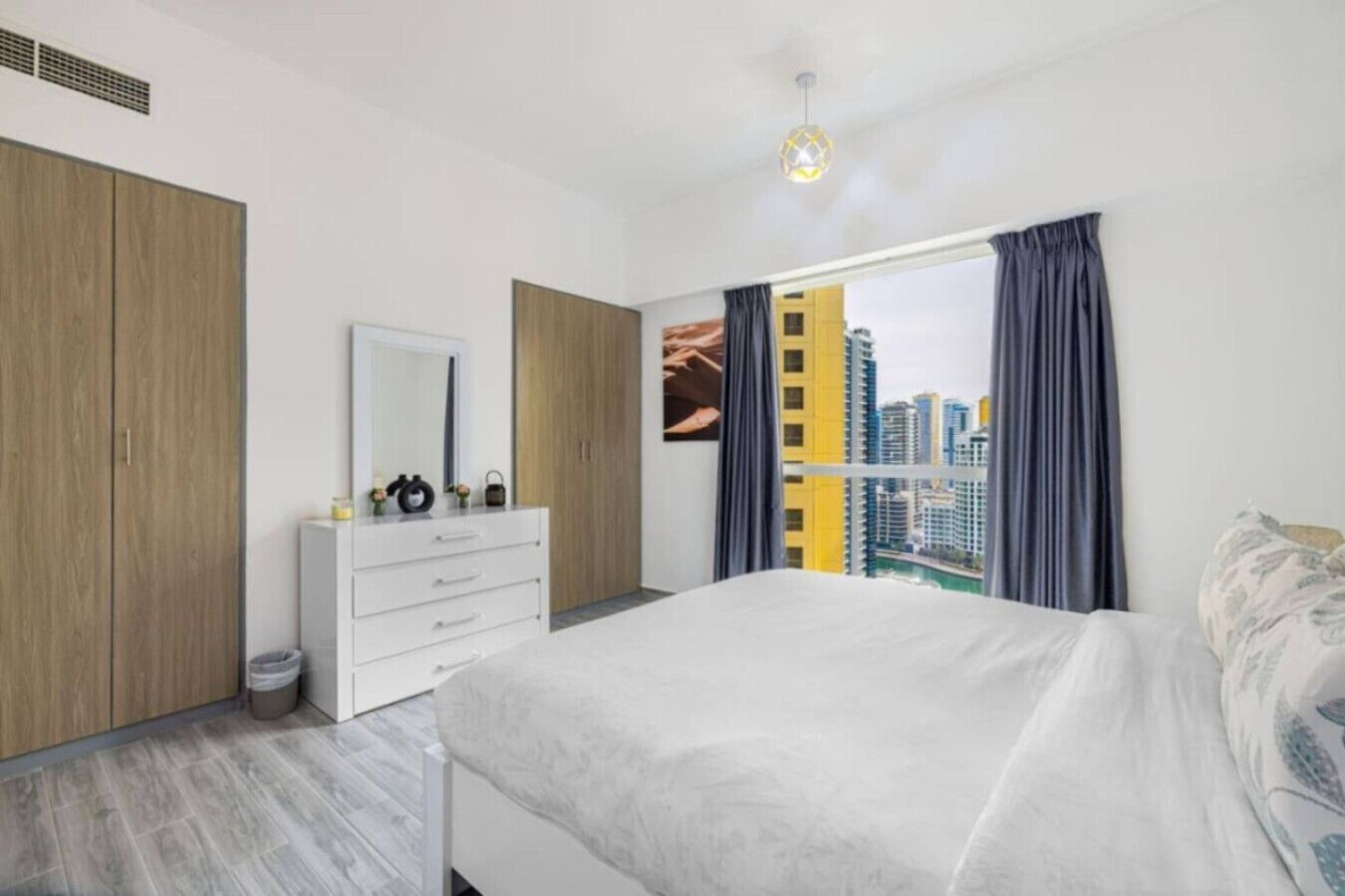 3 Schlafzimmer, Schreibtisch, Bügeleisen/Bügelbrett, kostenloses WLAN