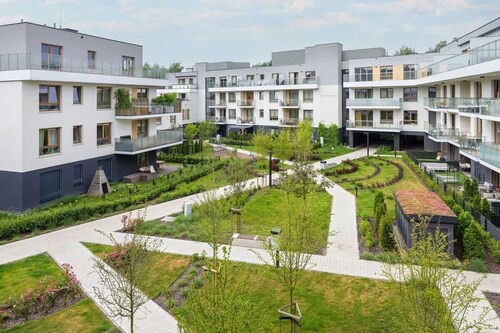 Stylish Apartment | Balcony and Garage Parking