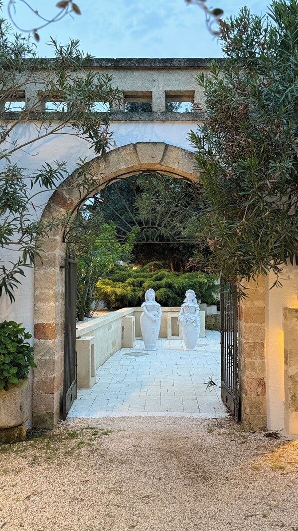 Enceinte de l’hébergement