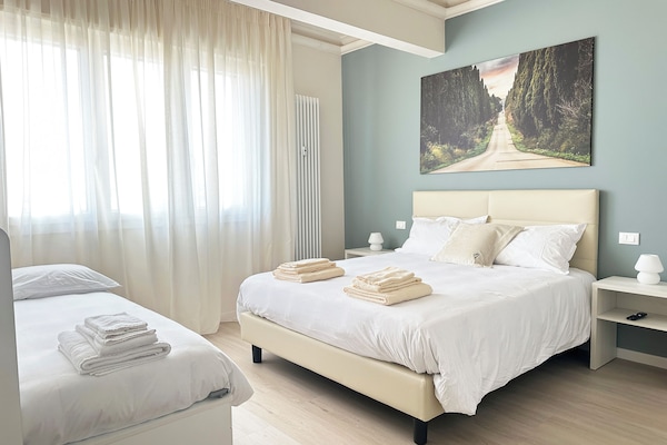 Quadrupla Deluxe, balcone | Biancheria da letto di alta qualità, copriletto in piuma