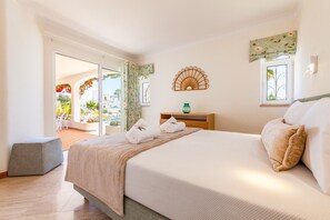 4 habitaciones y ropa de cama