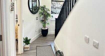 Goodrich Mews Apartment in Dudley