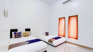 Kamar Triple Basic | Seprai linen