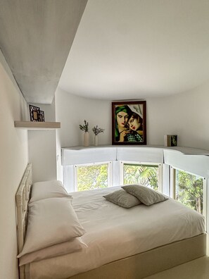 2 chambres, fer et planche à repasser, Wi-Fi, draps fournis
