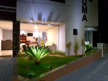 Front of property. Hotel Petaluma Piumhi