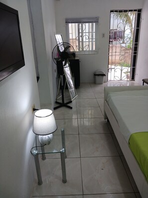 1 bedroom, iron/ironing board, WiFi
