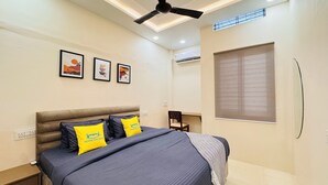 2 kamar tidur, meja kerja, kedap suara, dan Wi-Fi gratis