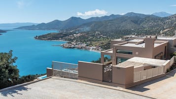 Pemandangan dari properti