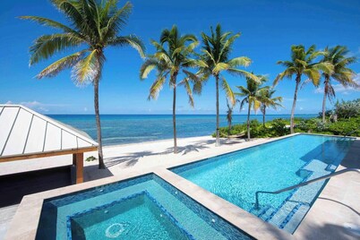 Envision: Renovated Beach Villa w/ Private Pool, Jacuzzi, & Backyard Snorkeling