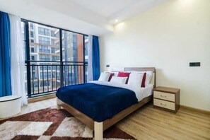 Decoración personalizada, muebles diferentes y wifi gratis