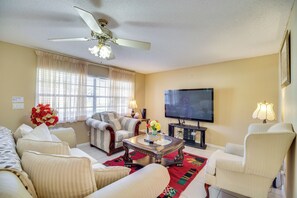 House (3 Bedrooms) | Interior - 7 Mi to Satellite Beach: Melbourne Home w/ Yard (Melbourne)