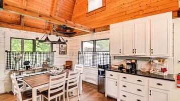Rumah (3 Bedrooms) | Interior