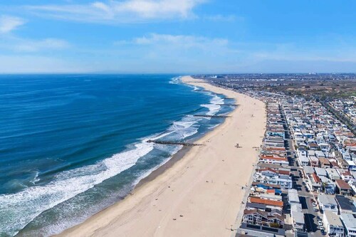 122 33rd St | Adorable Beach House w/ Lots of Outdoor Space
