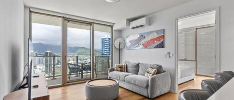 Condo, 2 Bedrooms | Living area