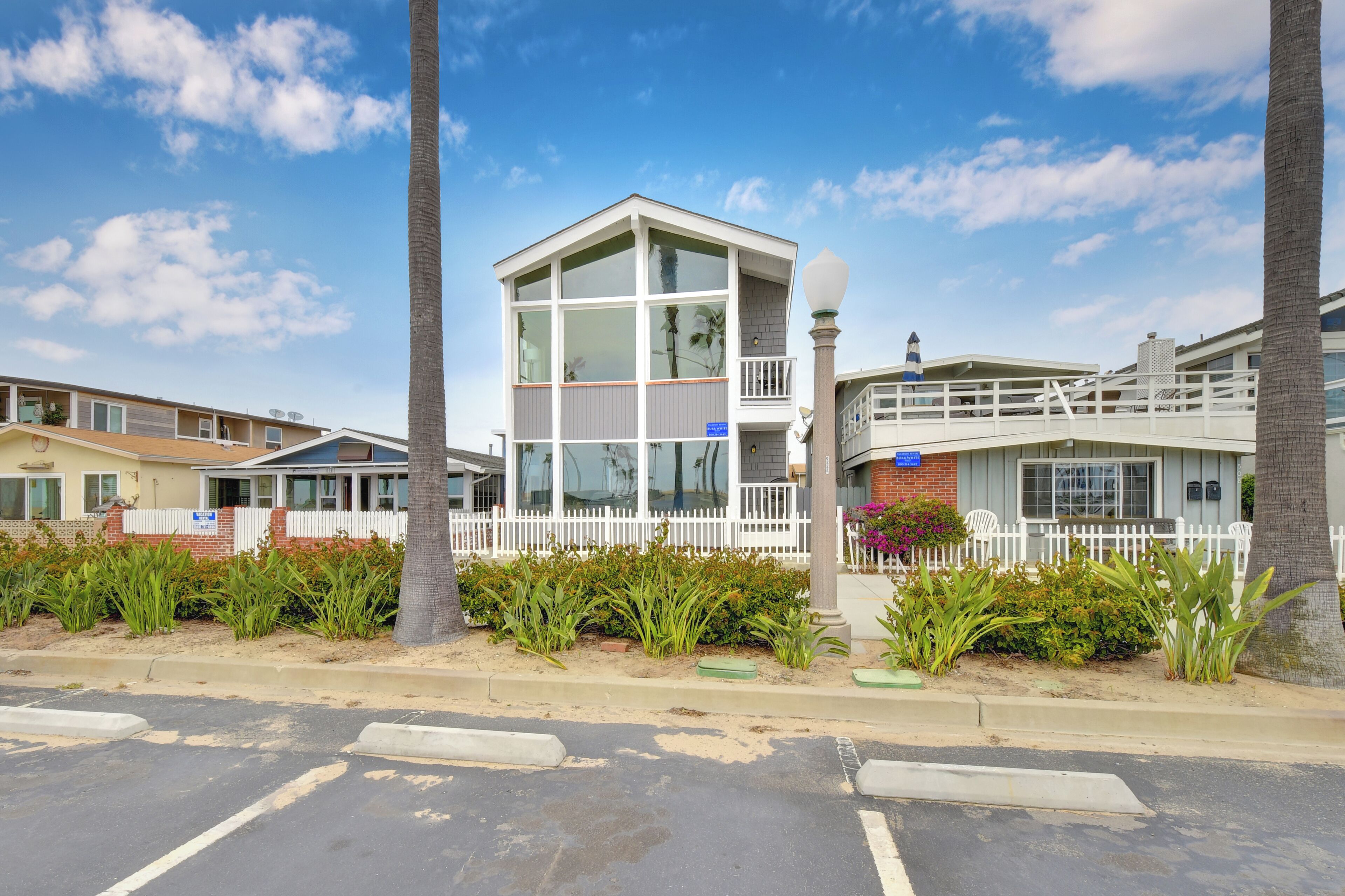 Duplex next to Balboa Pier