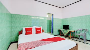 Free WiFi, bed sheets